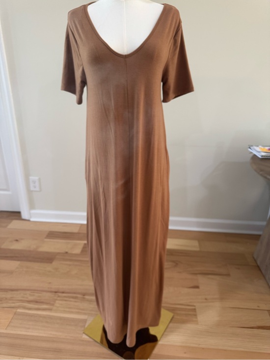 Zenana Outfitters Dresses & Skirts - Caramel oversized v-neck maxi dress